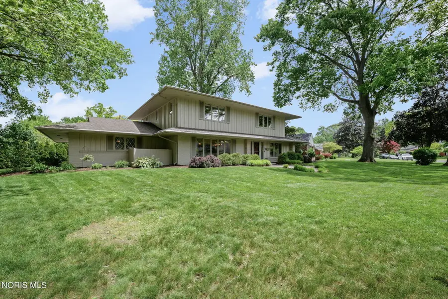 4816 Carskaddon Avenue, Toledo, OH 43615 - #2