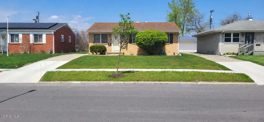 738 W Capistrano Avenue, Toledo, OH 43612 - #2