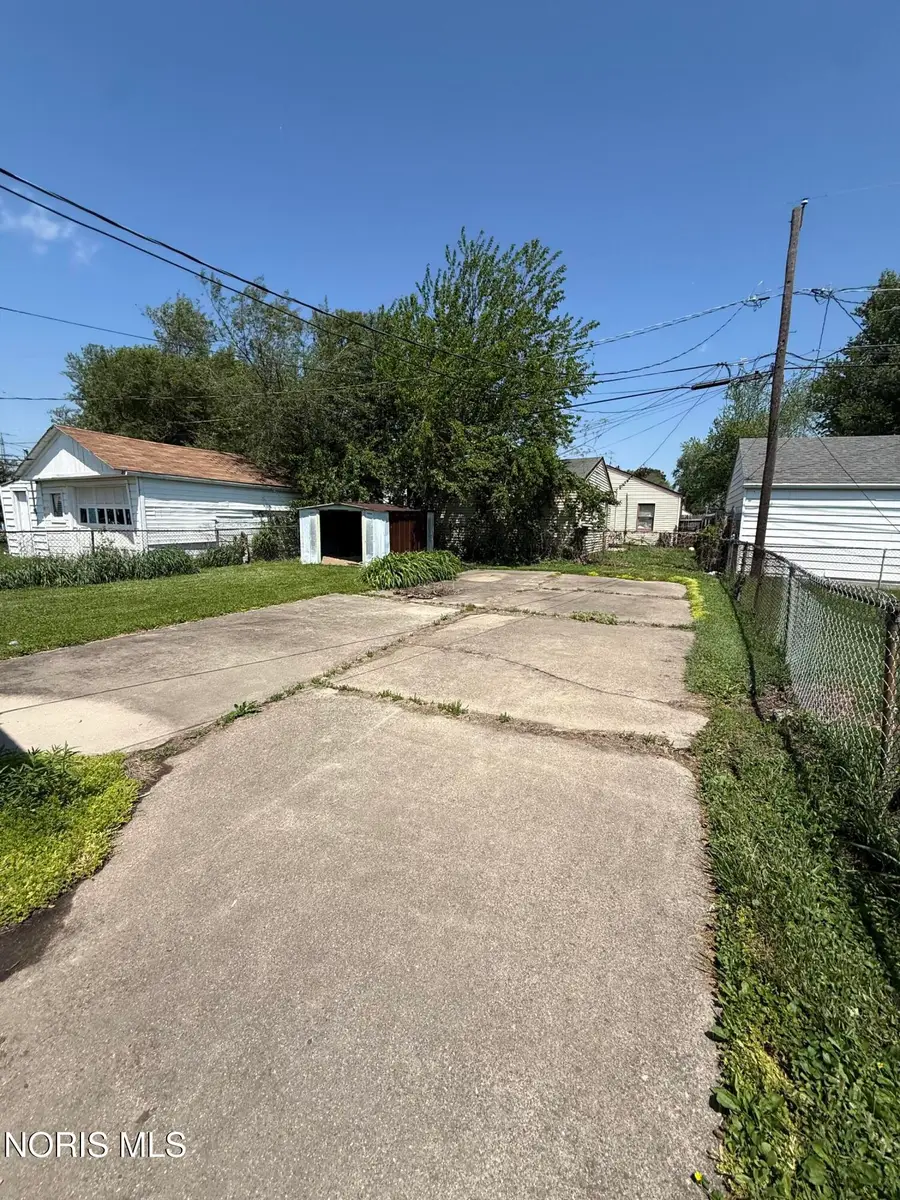 209 Willamont Road, Toledo, OH 43612 - #3