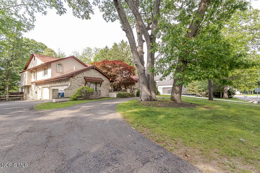 4722 High Oaks Boulevard, Toledo, OH 43623 - #3