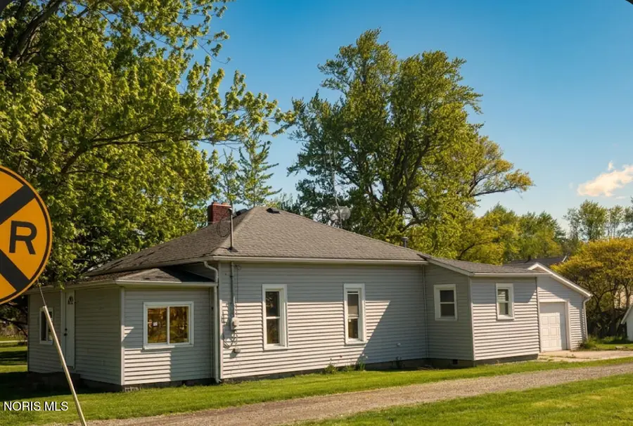 10555 Farmer Mark Road, Mark Center, OH 43536 - #2