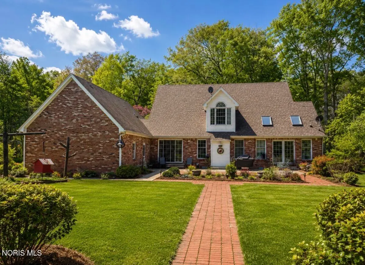 4737 S Berkey Southern Road, Swanton, OH 43558 - #1