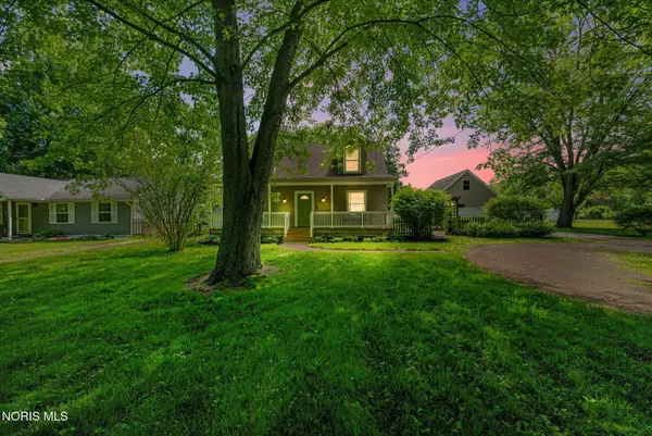 826 N Crissey Road, Holland, OH 43528