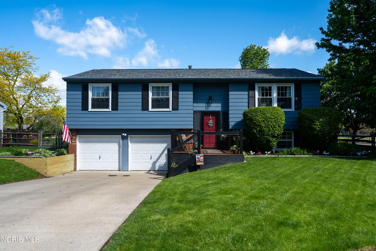 192 Birchcrest Drive, Perrysburg, OH 43551 - #1