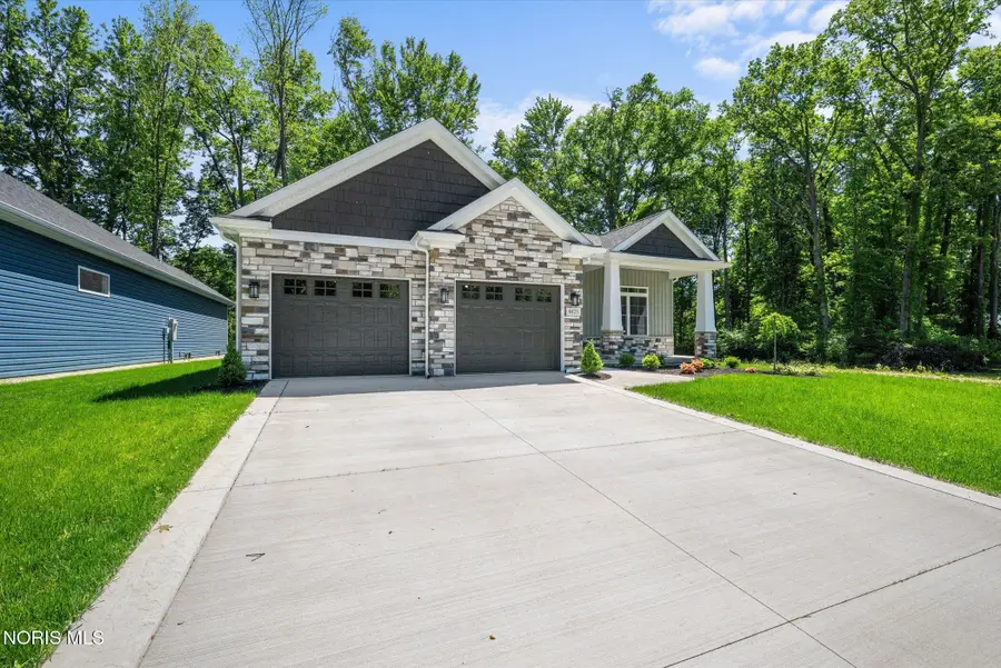 6825 Kelker Street, Toledo, OH 43617 - #2