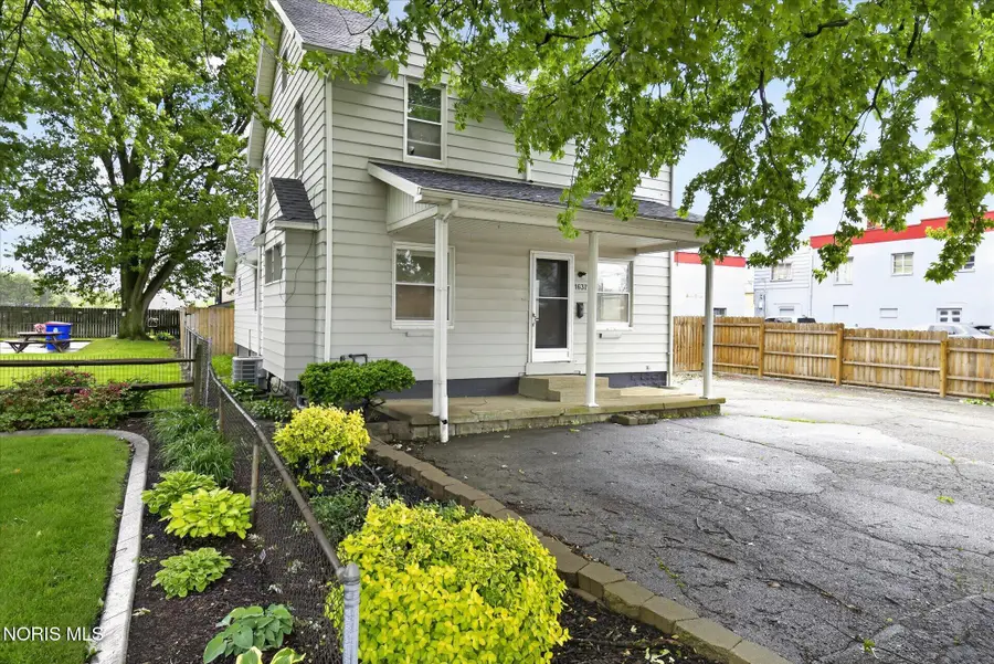 1637 Holloway Road, Holland, OH 43528 - #2