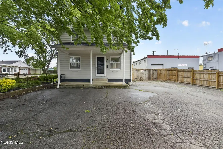 1637 Holloway Road, Holland, OH 43528 - #3