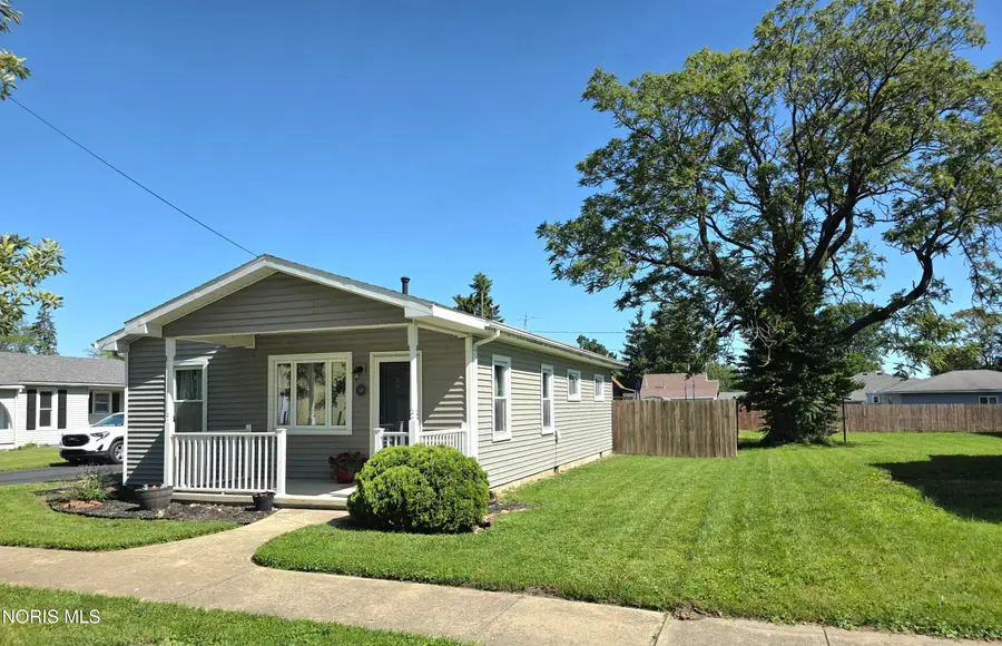 130 North Street, Wayne, OH 43466 - #2