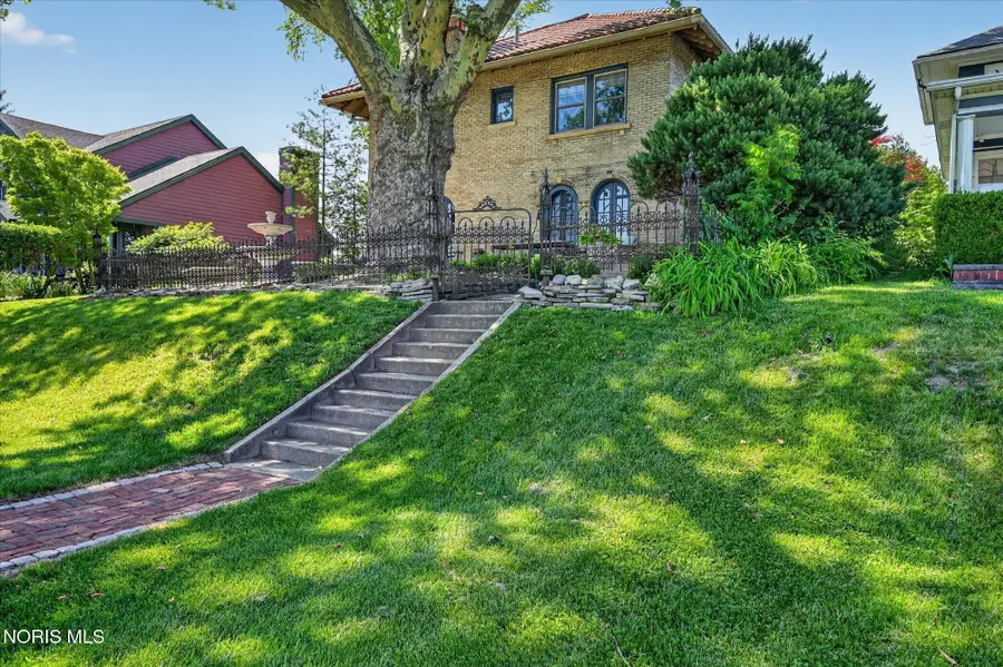 3066 River Road, Toledo, OH 43614 - #2