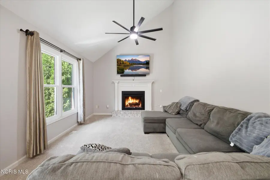 7063 Wexford Hill Lane, Holland, OH 43528 - #2