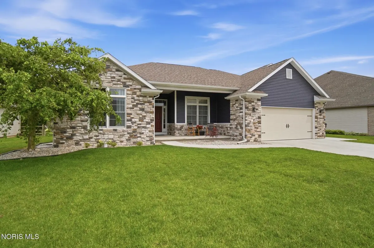 305 Ridgepoint Circle, Waterville, OH 43566 - #1