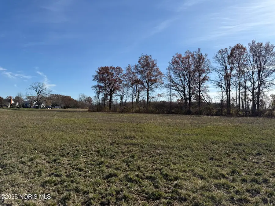 139 Coach House Loop, Bowling Green, OH 43402 - #3