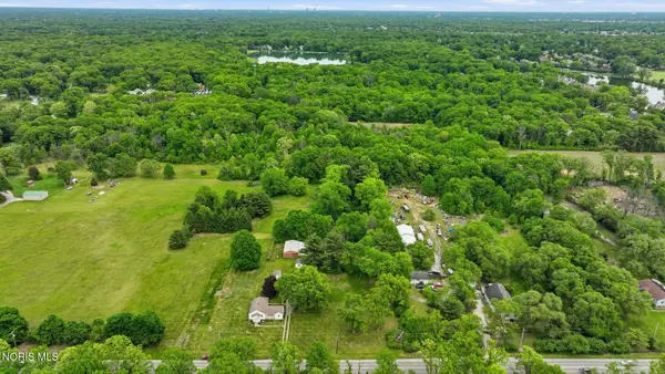 530 N Crissey Road, Holland, OH 43528