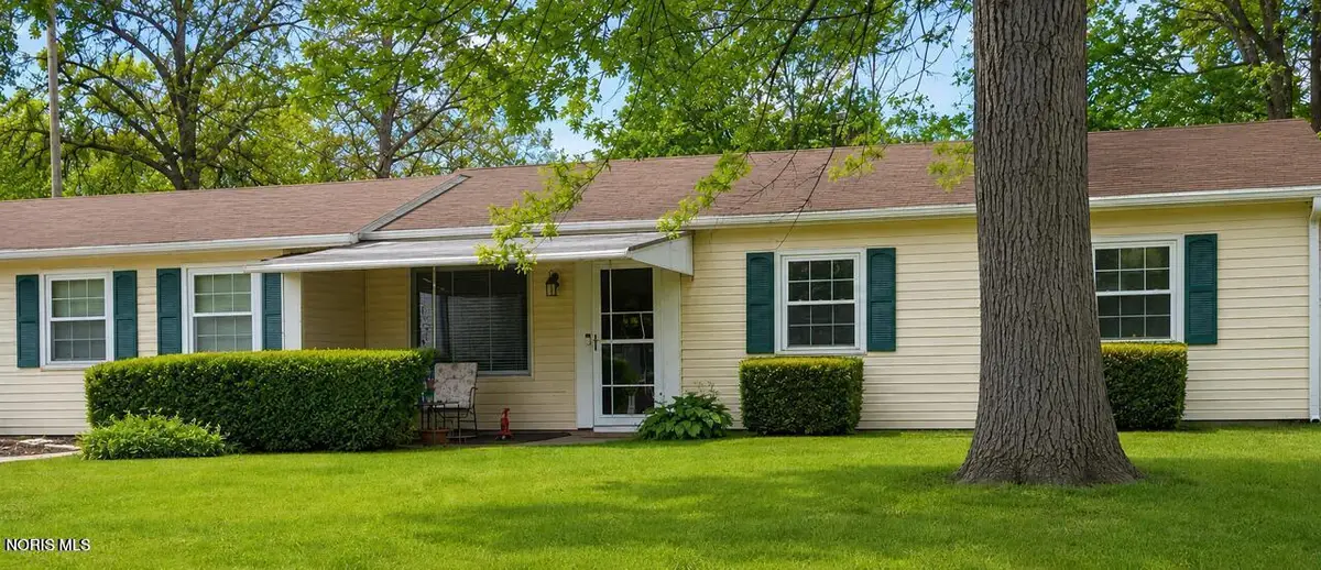 102 Friars Lane, Toledo, OH 43615 - #1
