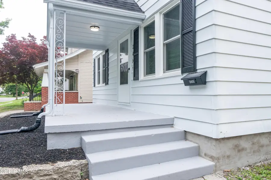 2430 Georgetown Avenue, Toledo, OH 43613 - #3