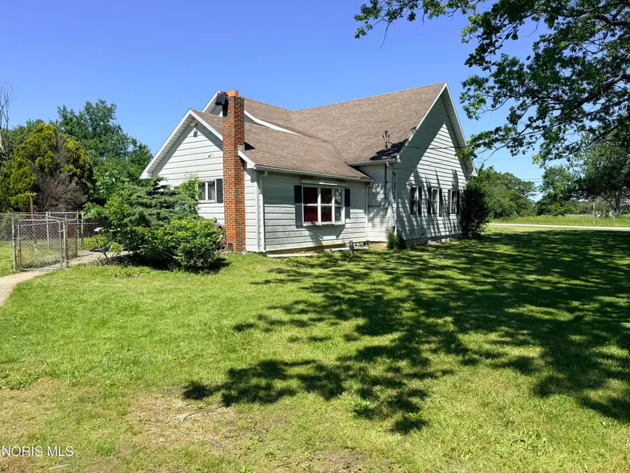 26021 Luckey Road, Walbridge, OH 43465 - #2