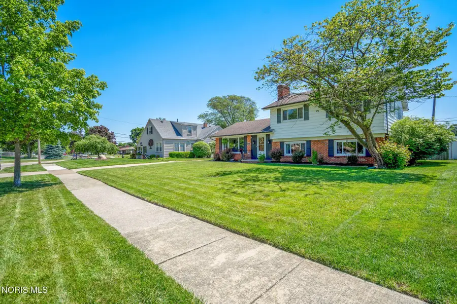 3609 Beverly Drive, Toledo, OH 43614 - #3