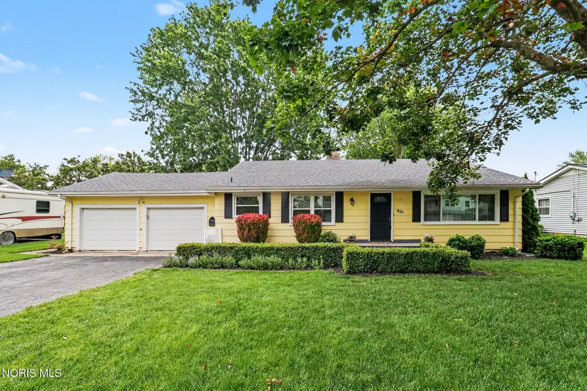 420 Glenview Drive, Fostoria, OH 44830 - #1