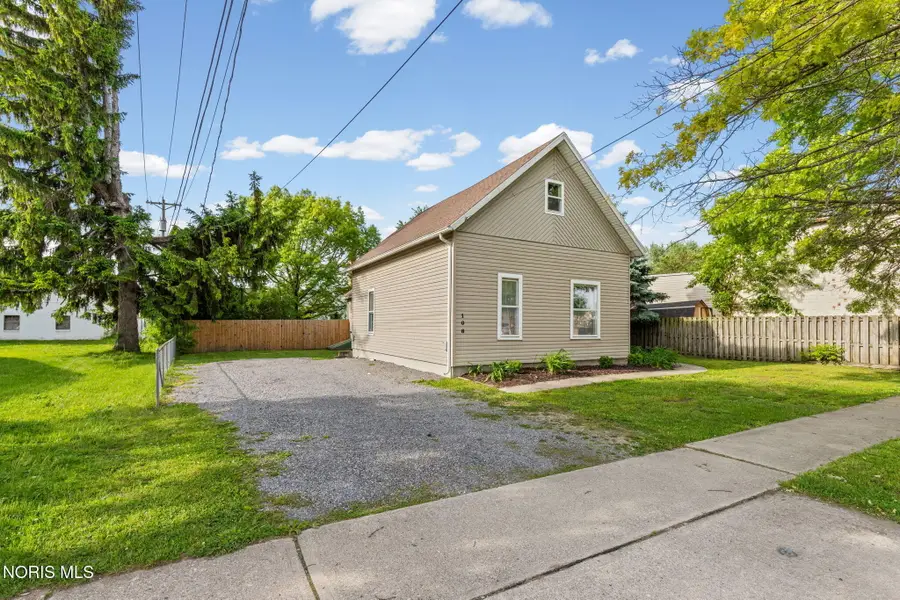 108 Chestnut Street, Swanton, OH 43558 - #2