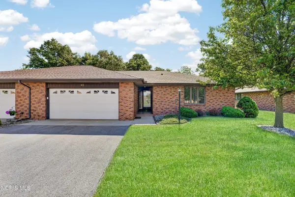 43 La Plas Drive #43, Findlay, OH 45840