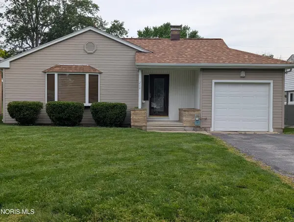 210 Woodley Avenue, Findlay, OH 45840