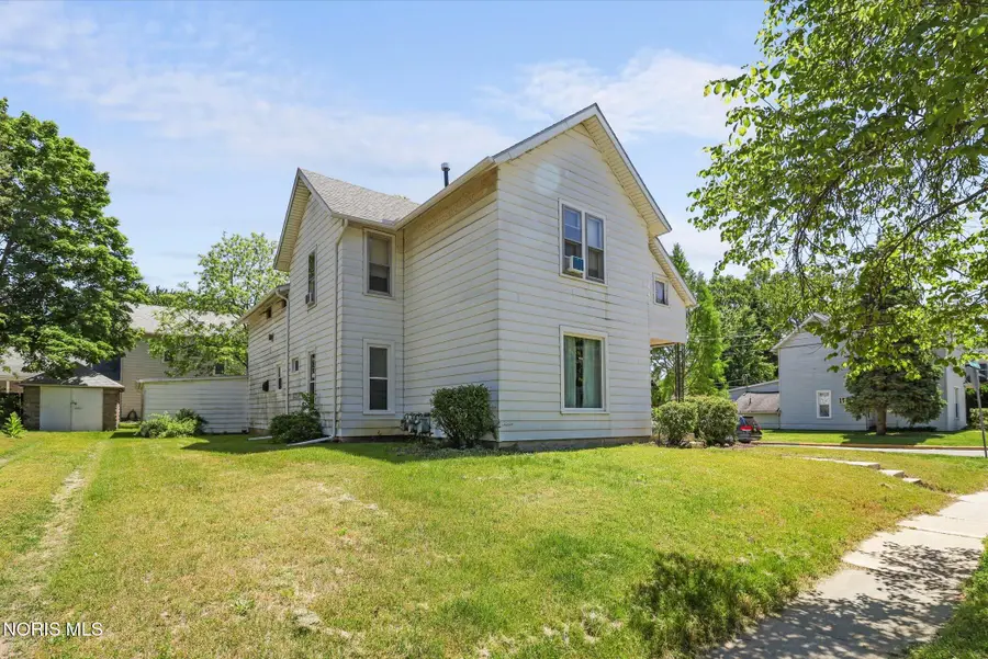 502 N Prospect Street, Bowling Green, OH 43402 - #2