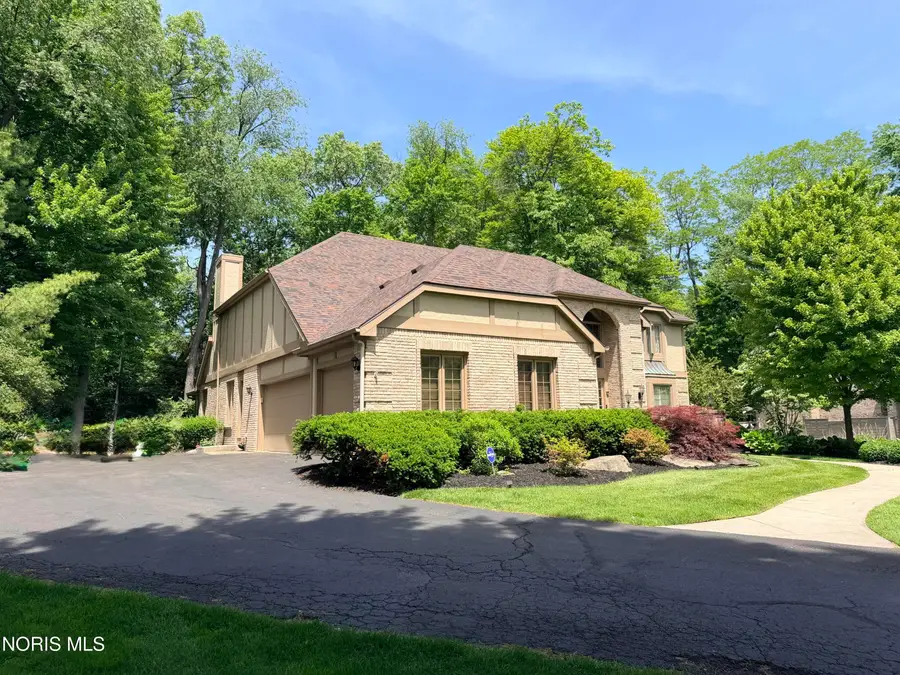 4828 High Oaks Boulevard, Toledo, OH 43623 - #3