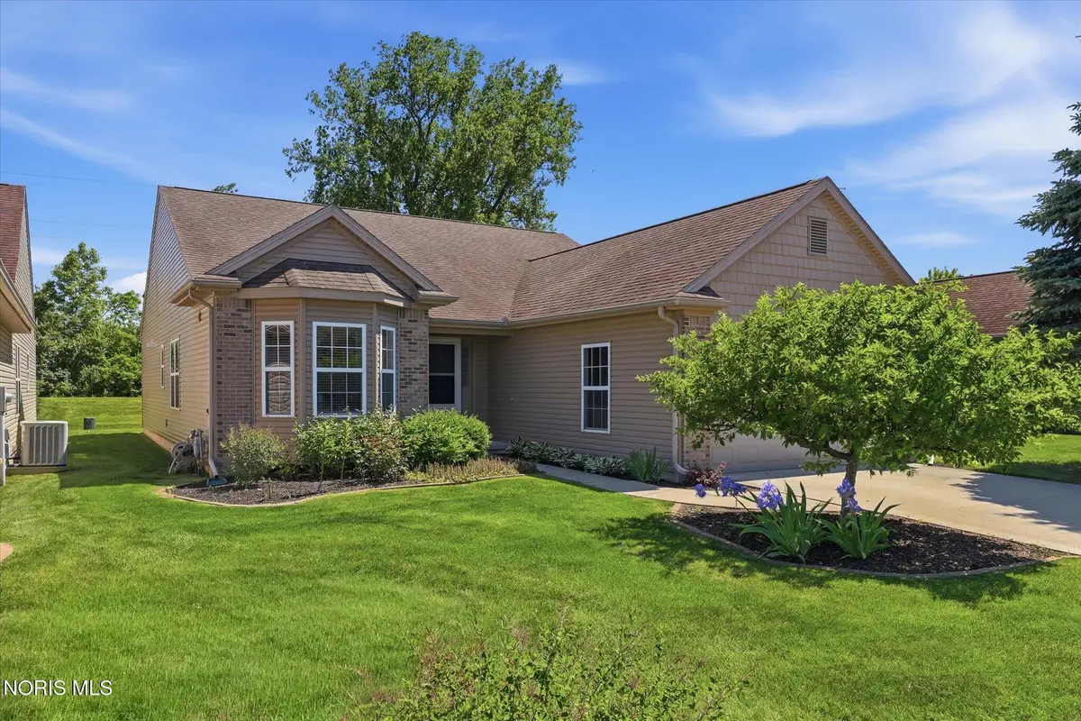 4973 Lake Breeze Lane, Maumee, OH 43537 - #1