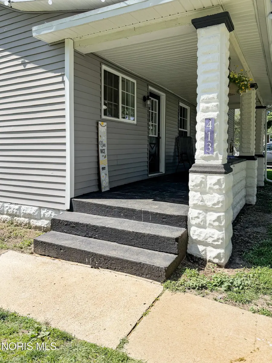 413 N Adrian Street, Lyons, OH 43533 - #3
