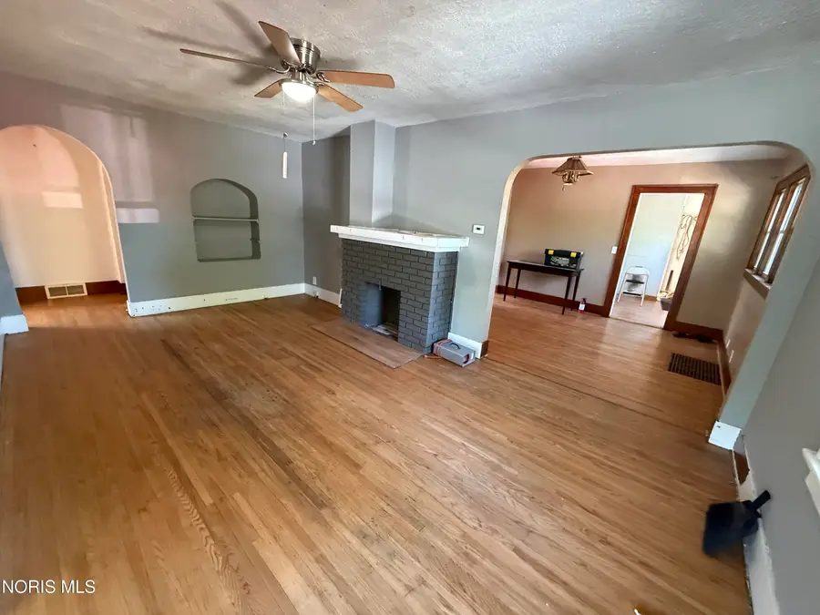 2643 W Alexis Road, Toledo, OH 43613 - #2
