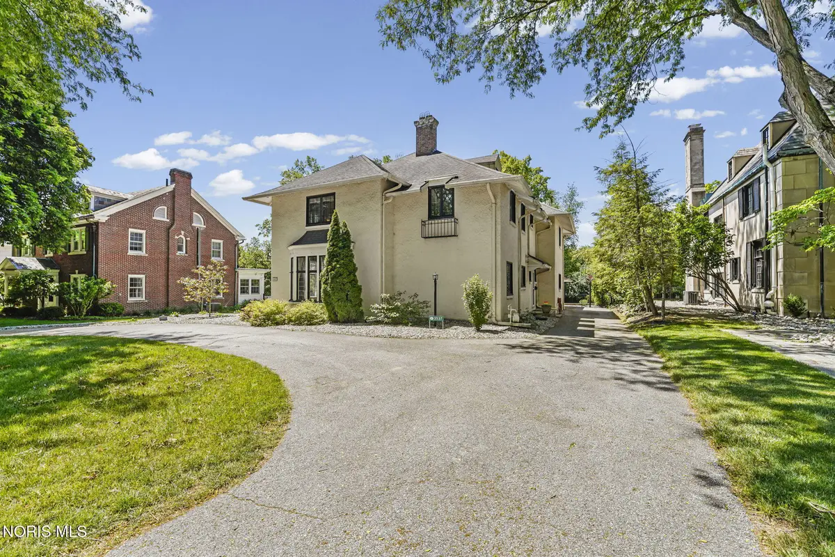 3537 Brookside Road, Ottawa Hills, OH 43606 - #1