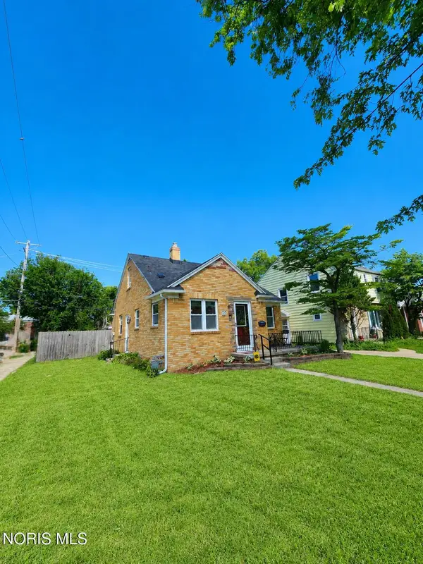 2701 Latonia Boulevard, Toledo, OH 43606