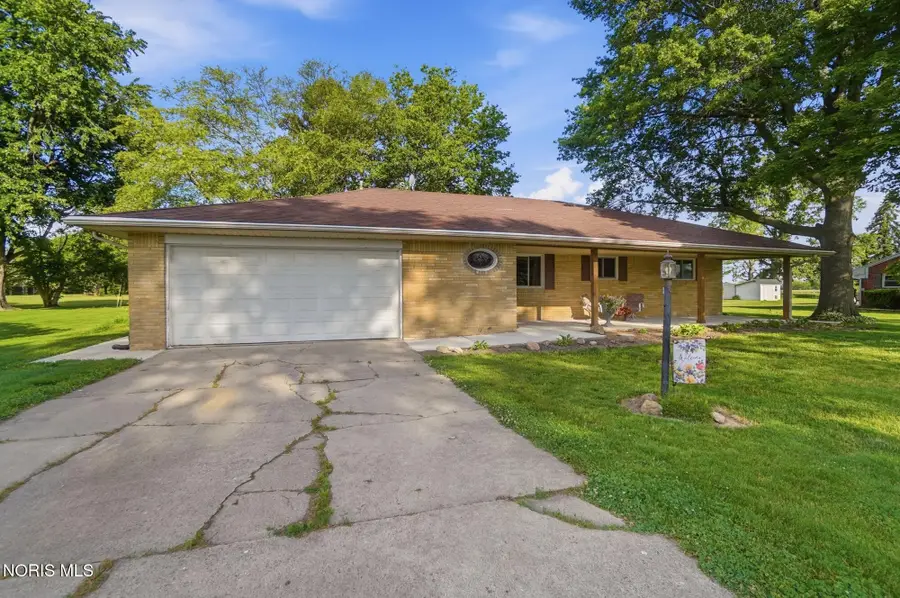 1678 N Smith Drive, Genoa, OH 43430 - #2