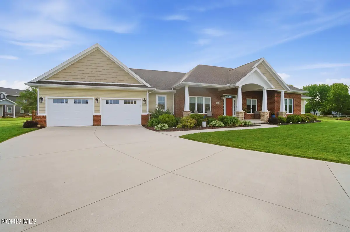 944 Heather Court, Bowling Green, OH 43402 - #1