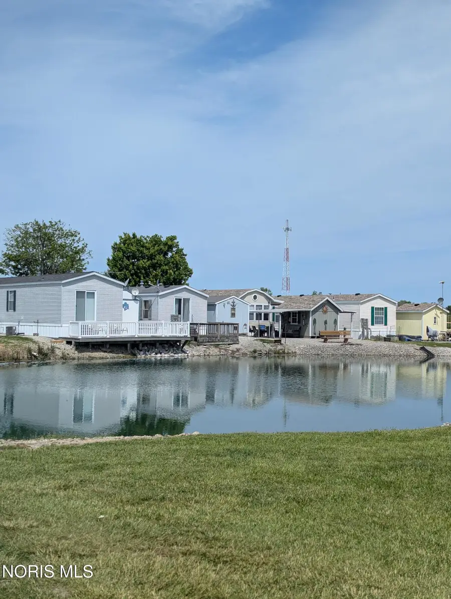 1057 E Sister Lane # E, Oak Harbor, OH 43449 - #3