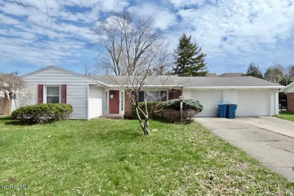 1425 White Avenue, Fremont, OH 43420