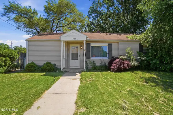 1326 Montain Road, Toledo, OH 43615