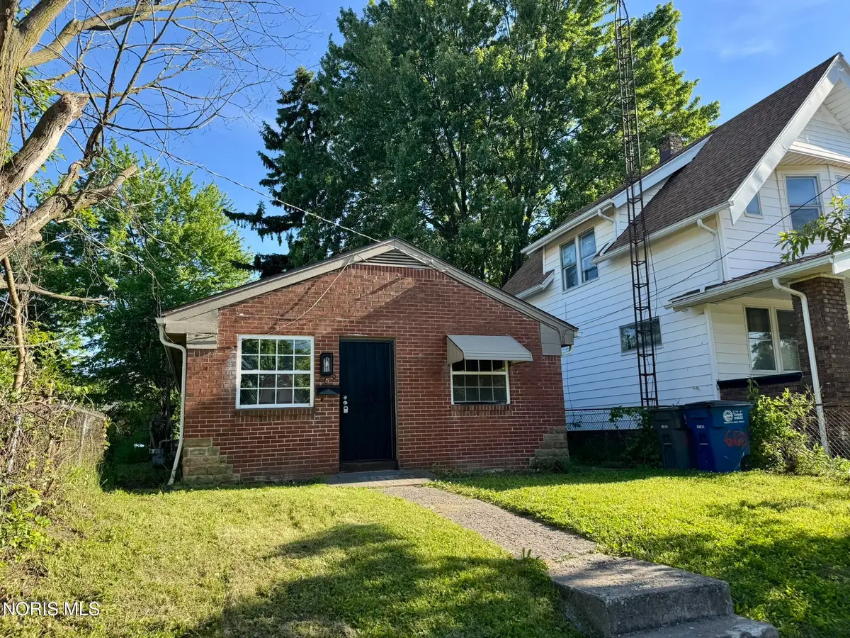 660 Maywood Avenue, Toledo, OH 43608 - #1