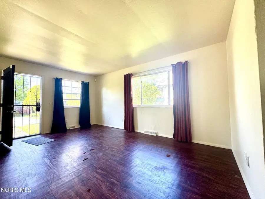 660 Maywood Avenue, Toledo, OH 43608 - #2