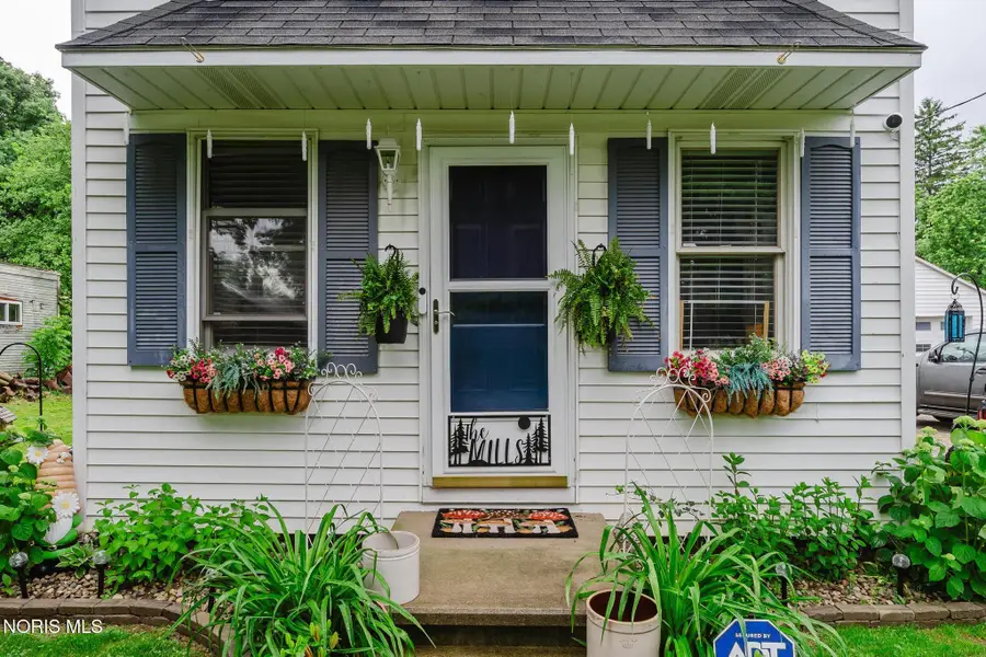 308 S Garrett Street, Nevada, OH 44849 - #3