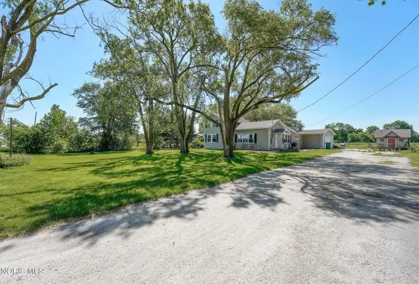 22280 W Hellwig Road, Genoa, OH 43430