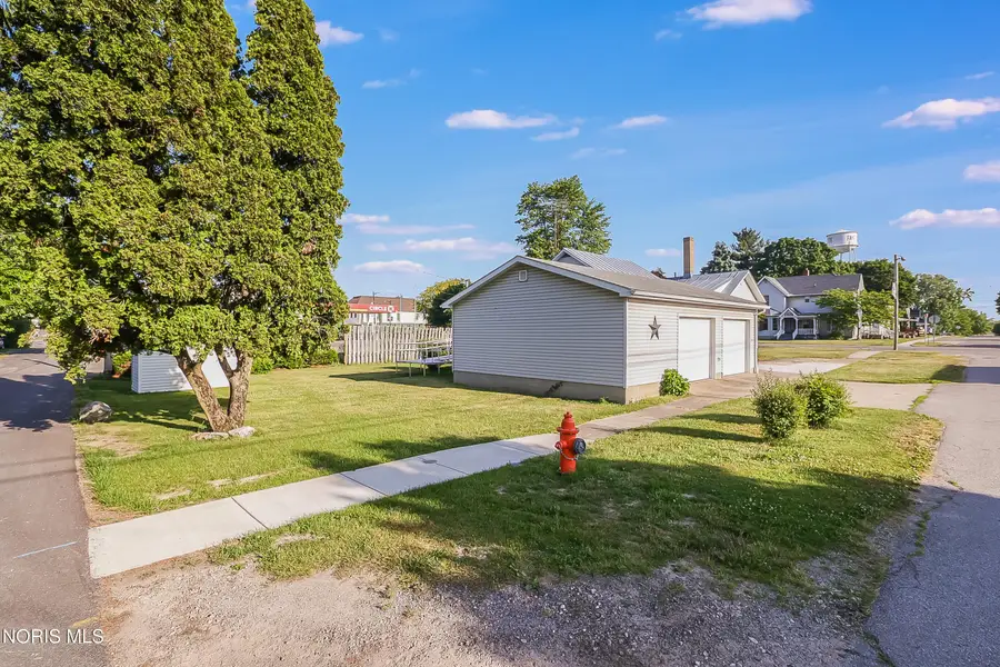 206 E Main Street, Fayette, OH 43521 - #2