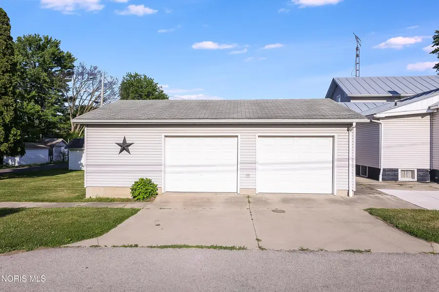 206 E Main Street, Fayette, OH 43521 - #3