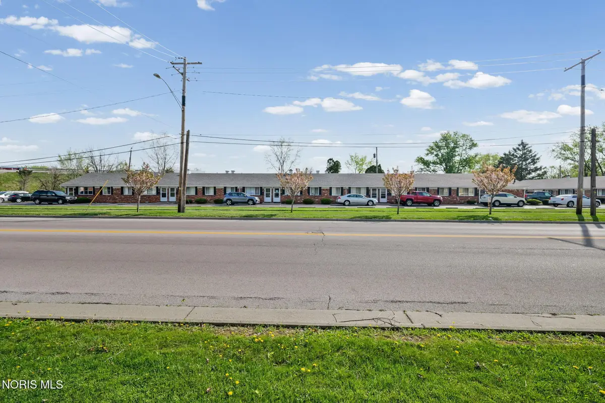 1624-1650 Michigan Avenue, Maumee, OH 43537 - #1