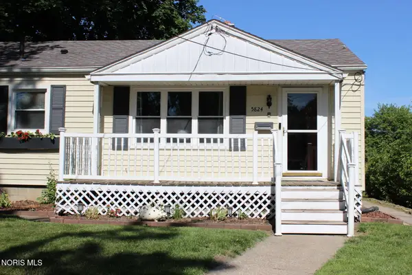 5824 Adelaide Drive, Toledo, OH 43613