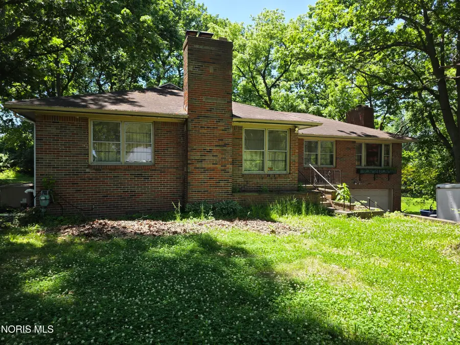 1011 Greenhills Road, Toledo, OH 43607 - #2