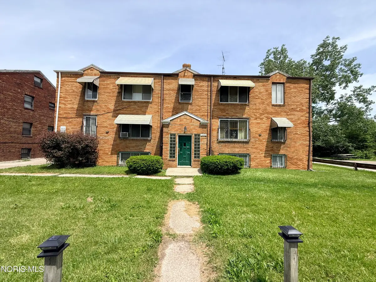1356 N Cove Boulevard, Toledo, OH 43606 - #1
