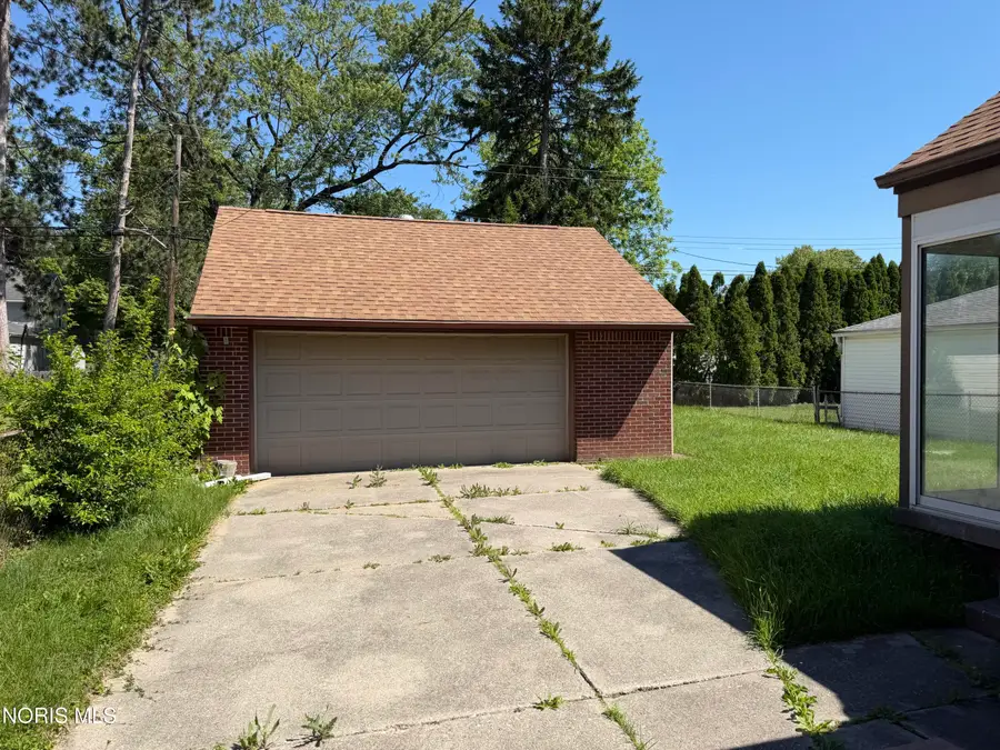 3212 Keemont Drive, Toledo, OH 43613 - #3