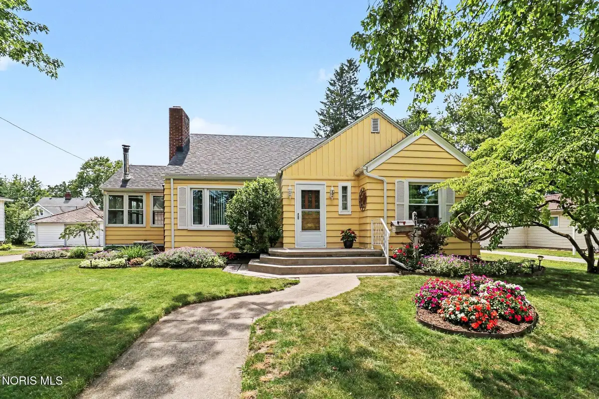 217 Woodland Avenue, Swanton, OH 43558 - #1