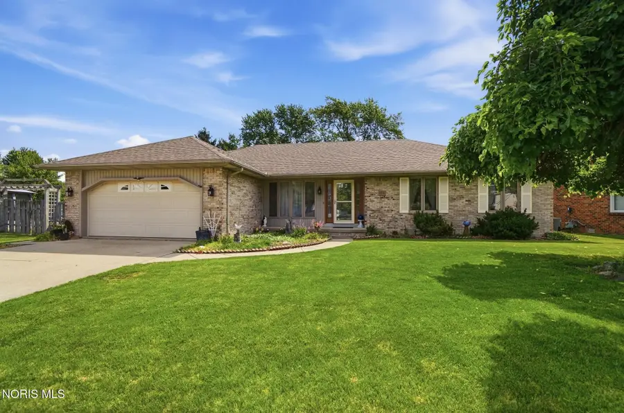 126 Luella Avenue, Oregon, OH 43616 - #3